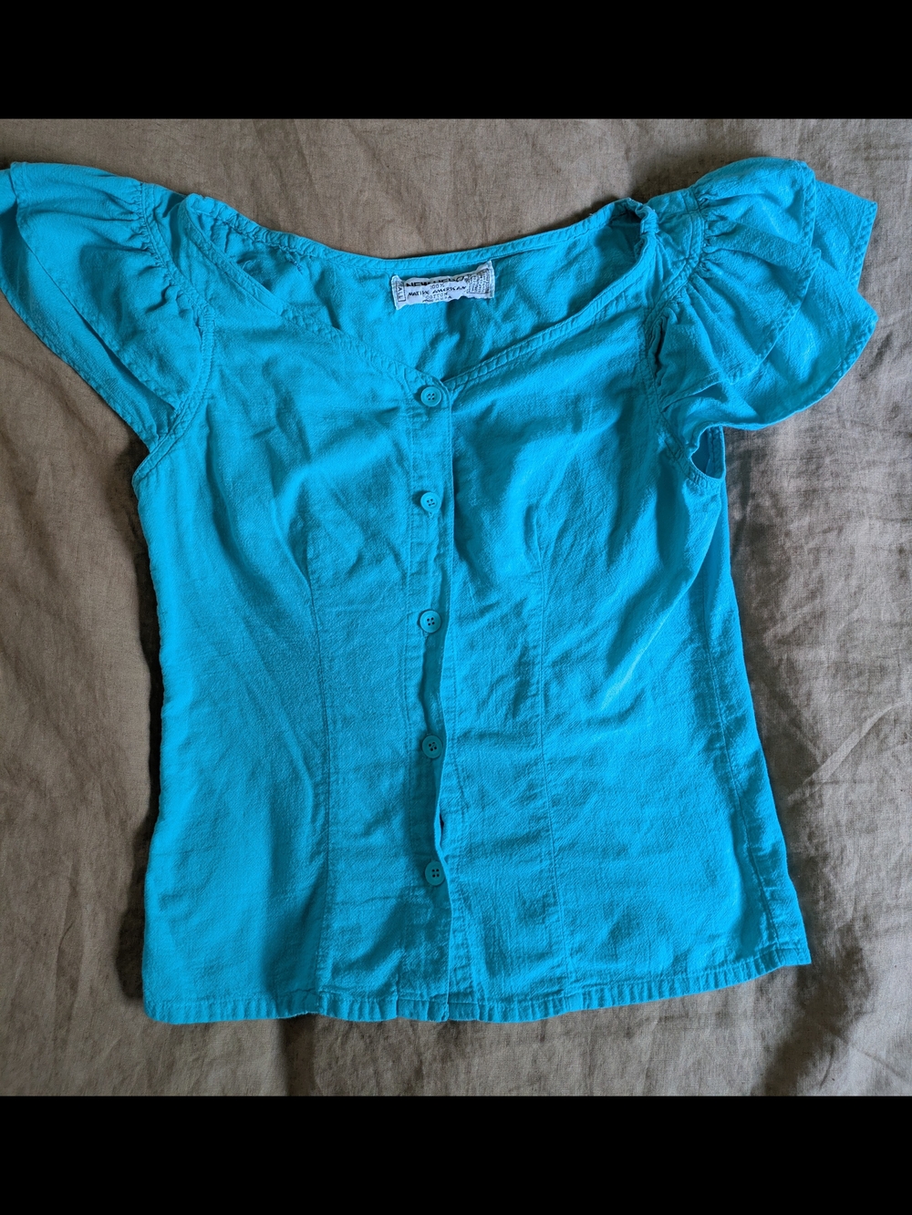 NEW HERO 100% Native American Cotton Turquoise Button-Front Flutter Sleeve Top